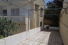 VENTE/ VILLA AVEC JARDIN - MENZAH 9A