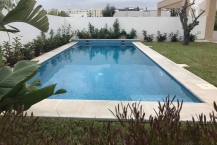 Villa jumelée avec piscine à Ain Zaghouane Nord