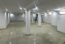 LOCATION / DÉPÔT DE 200M²- Nord Hilton