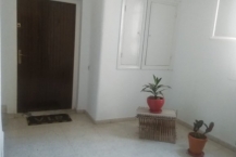 Vente / Appartement S+4 à Menzah 4